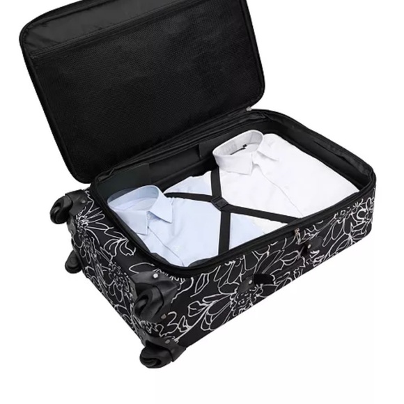 TAG Freehold 4-Piece Softside Spinner Luggage Softside Luggage Set suitcase - Picture 10 of 12